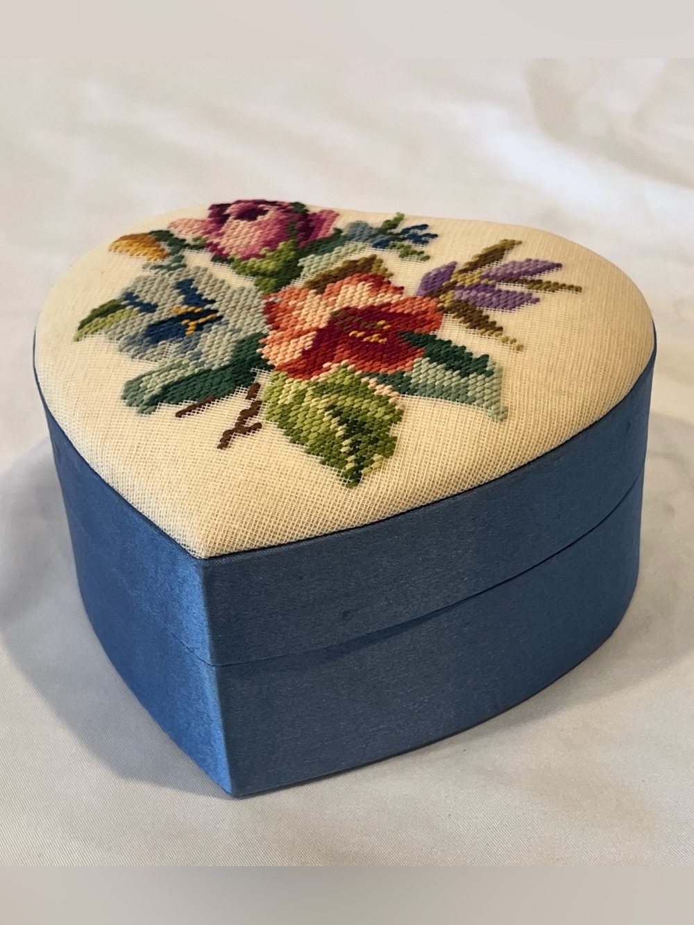 Vintage Heart Floral Needlepoint Jewelry Box Blue Satin